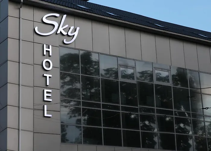 Sky Hotel Дніпро